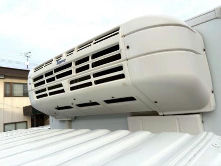 増々トン　ワイド　格納ゲート付　冷凍バン