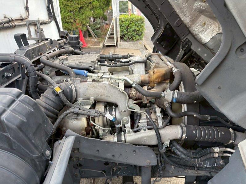 増々トン　ワイド　格納ゲート付　冷凍バン