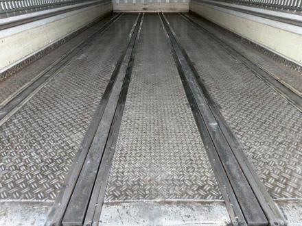 増々トン　ワイド　格納ゲート付　冷凍バン