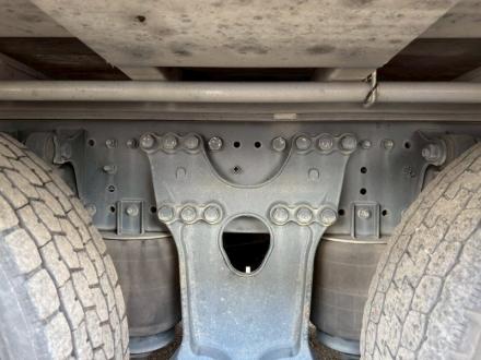 25t仕様　４軸低床　アルミウイング