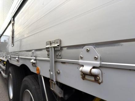 25t仕様　４軸低床　アルミウイング