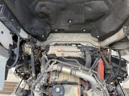 25t仕様　４軸低床　アルミウイング