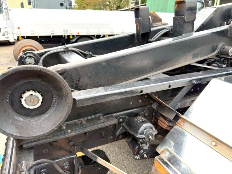 ４t　アームロール