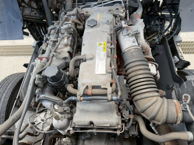 25t仕様　３軸高床　アルミブロック平ボデー