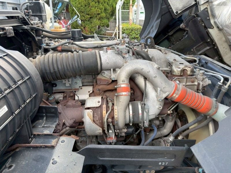 25t仕様　３軸高床　アルミブロック平ボデー