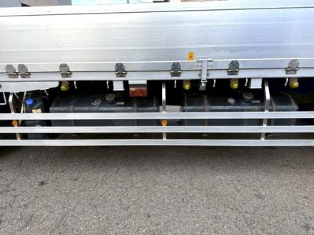 25t仕様　３軸高床　アルミブロック平ボデー