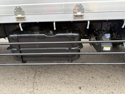 増々トン　クレーン付アルミ平