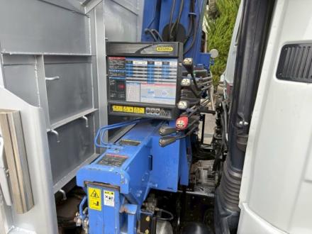 増々トン　クレーン付アルミ平