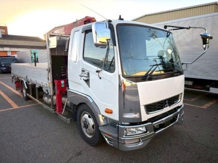 ４t　クレーン付アルミ平ボデー