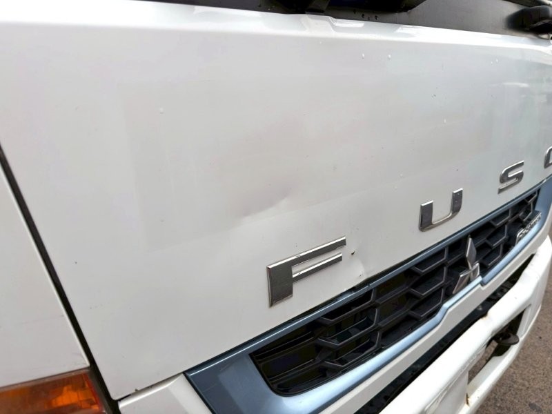 ４t　クレーン付平ボデー　L＝３.6