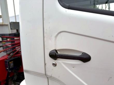 ４t　クレーン付平ボデー　L＝３.6