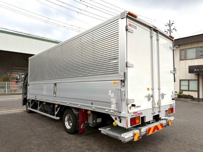 ４t　ワイド　格納ゲート付　アルミウイング