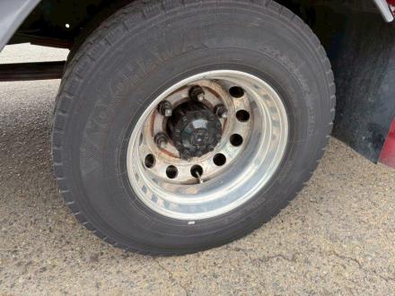 ４t　ワイド　格納ゲート付　アルミウイング