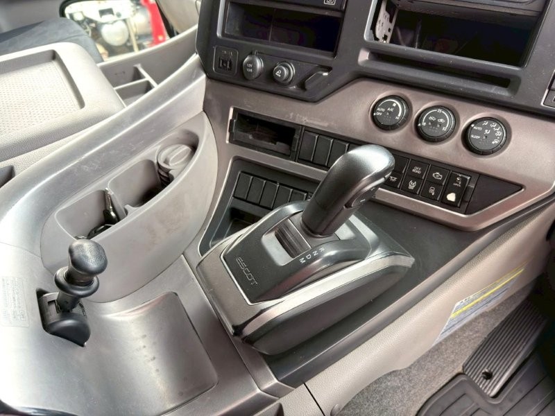 ハイルーフ　460ＰＳ　トラクター