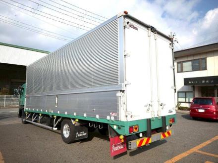 ４ｔ　ワイド　Ｌ＝7.2　アルミウイング