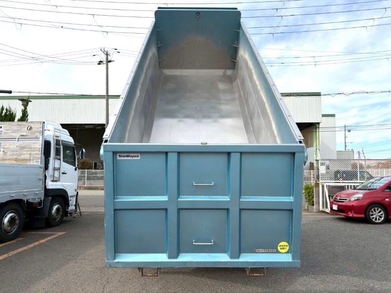 ３軸車　２デフ　深ダンプ　ステンレスボデー