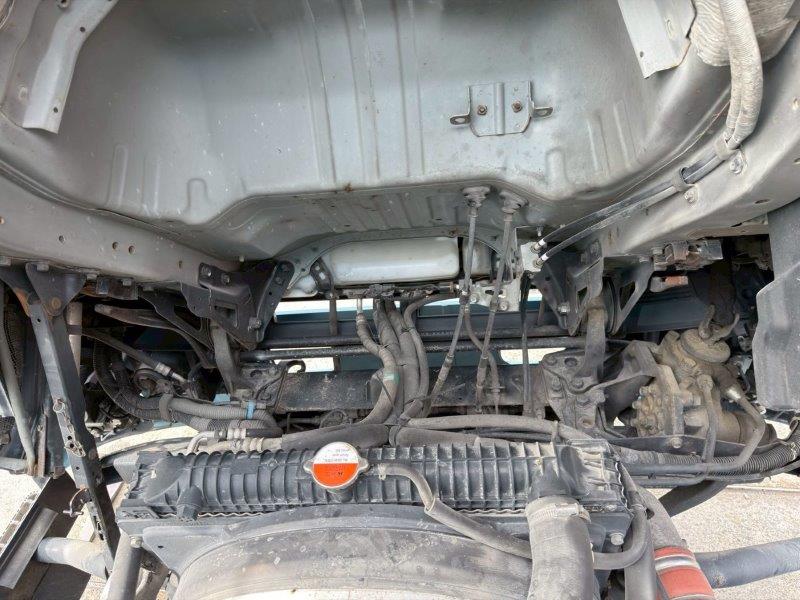 ３軸車　２デフ　深ダンプ　ステンレスボデー