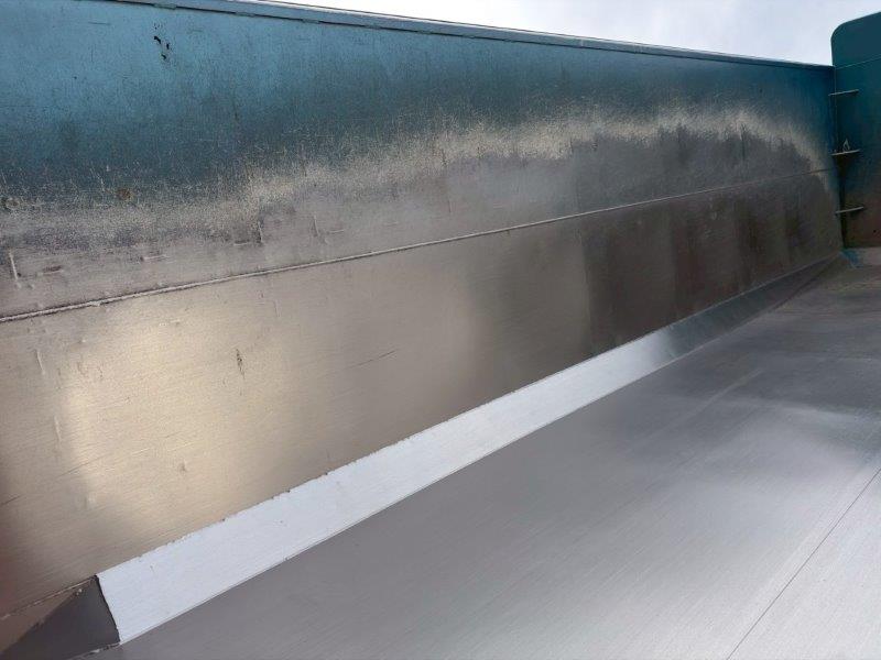 ３軸車　２デフ　深ダンプ　ステンレスボデー