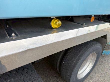 ３軸車　２デフ　深ダンプ　ステンレスボデー