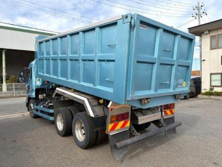 ３軸車　２デフ　深ダンプ　ステンレスボデー