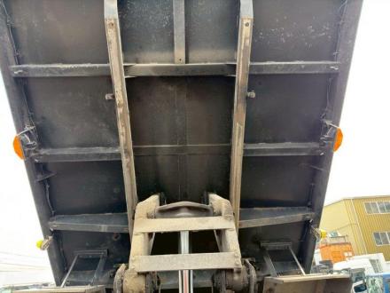 ３軸車　２デフ　深ダンプ　ステンレスボデー