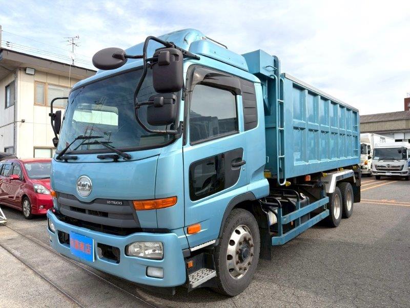 ３軸車　２デフ　深ダンプ　ステンレスボデー