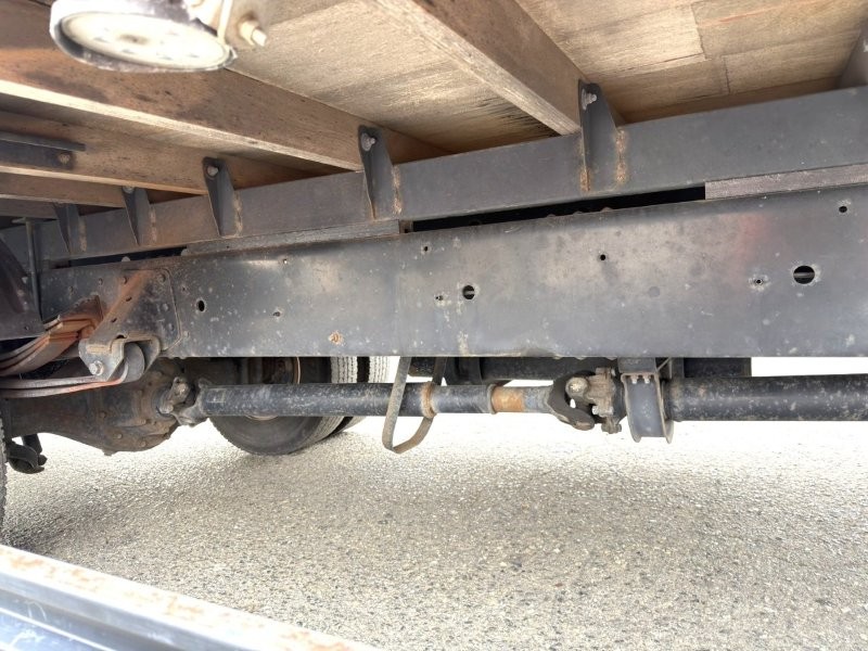 ４t　ワイド　L＝7.2　平ボデー