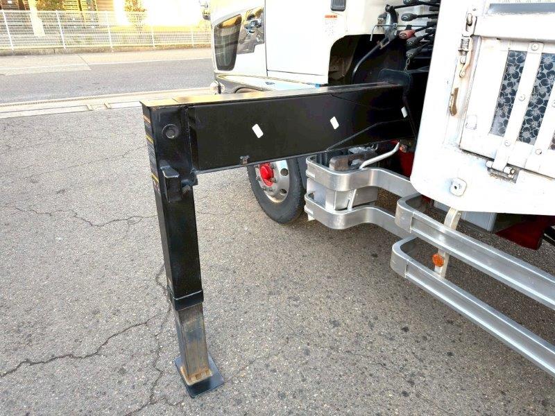 増々トン　クレーン付平ボデー