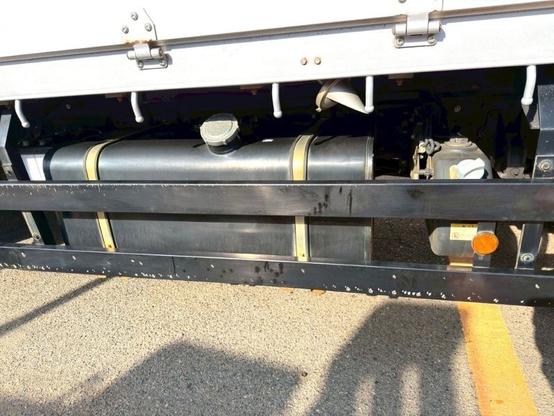 増々トン　アルミブロック平ボデー　 Ｌ=５.3