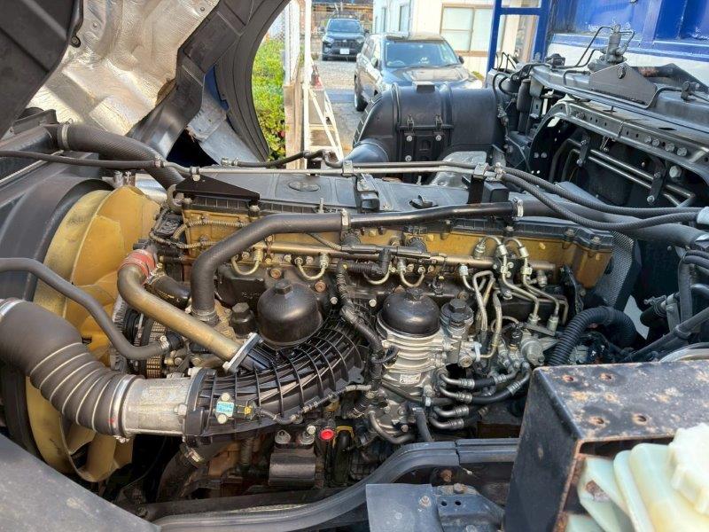 25t仕様　2デフ　スクラップ積み平ボデー