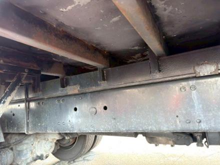 25t仕様　2デフ　スクラップ積み平ボデー