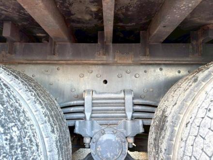 25t仕様　2デフ　スクラップ積み平ボデー