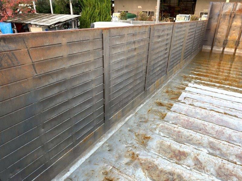 25t仕様　2デフ　スクラップ積み平ボデー