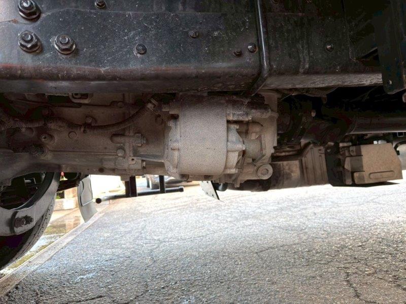 25t仕様　2デフ　スクラップ積み平ボデー