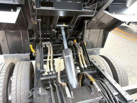 4.4m3　巻き込み式　パッカー