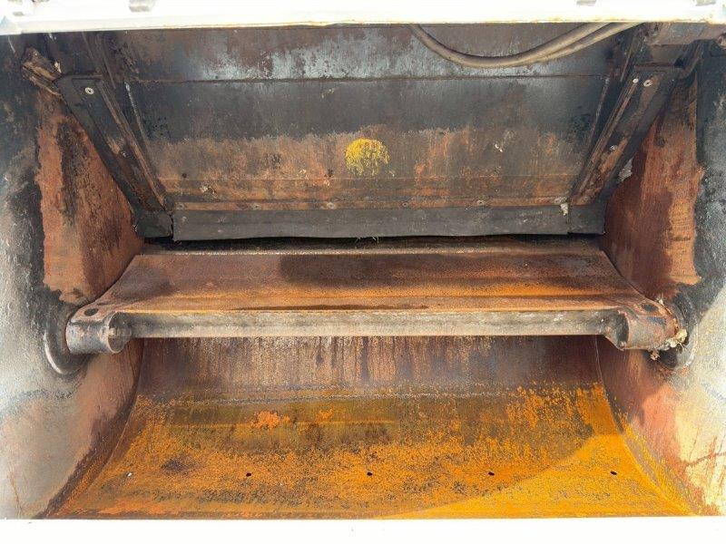 4.4m3　巻き込み式　パッカー