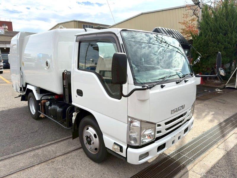 4.4m3　巻き込み式　パッカー