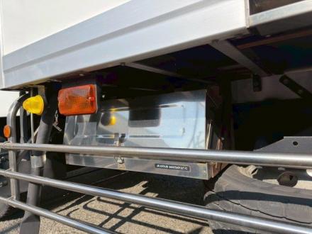 増トン　ワイド　格納ゲート付　冷凍バン