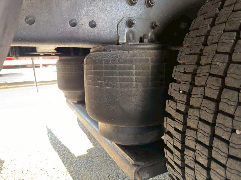 増トン　ワイド　格納ゲート付　冷凍バン