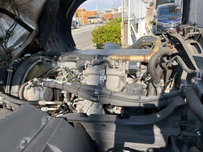 増トン　ワイド　格納ゲート付　冷凍バン