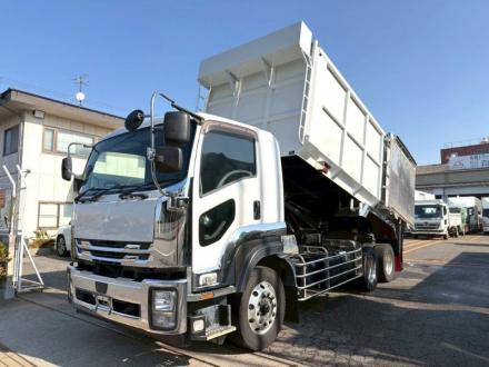 ３軸車　２デフ　ステンレスボデー　深ダンプ