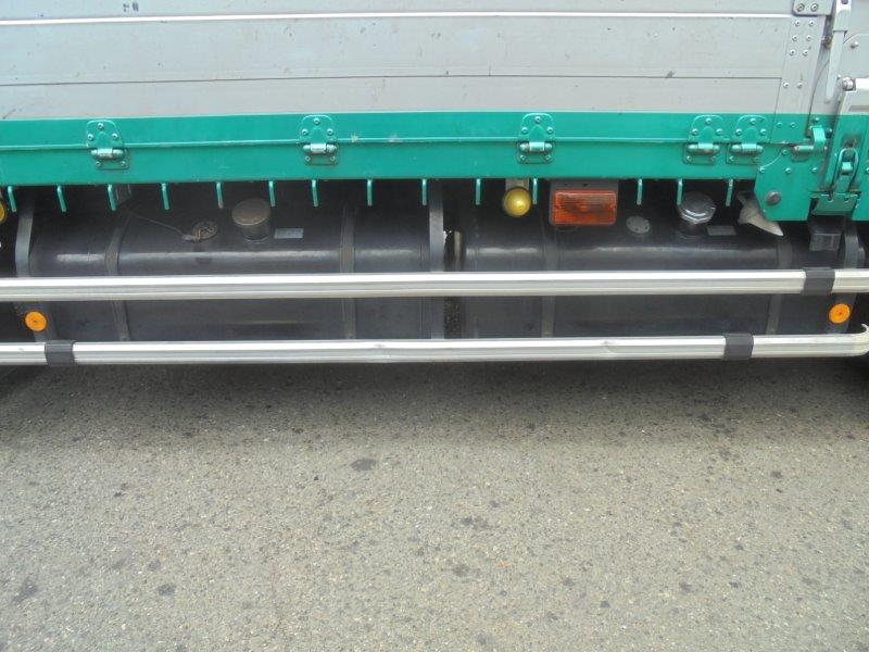 25t仕様　４軸低床　アルミブロック平ボデー