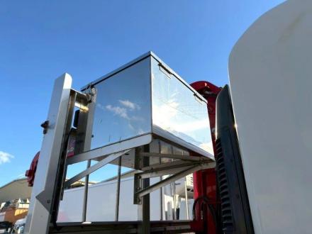 増々トン　クレーン付アルミ平