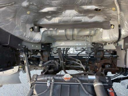 4t　ワイド　ゲート付アルミバン