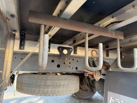 4t　ワイド　ゲート付アルミバン