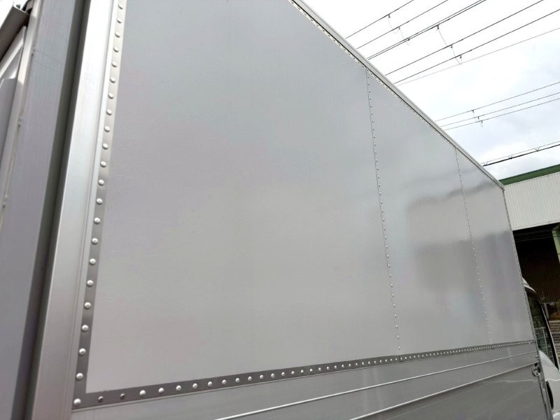 エルフ　ゲート付　アルミウイング