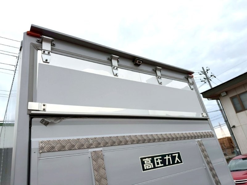 エルフ　ゲート付　アルミウイング