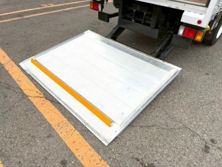 エルフ　ゲート付　アルミウイング