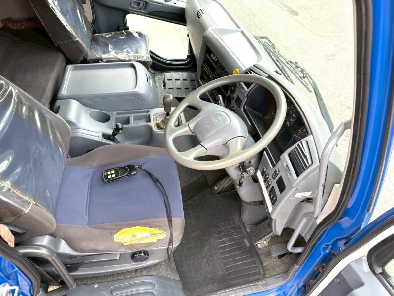 ３軸車　２デフ　ダンプローダー