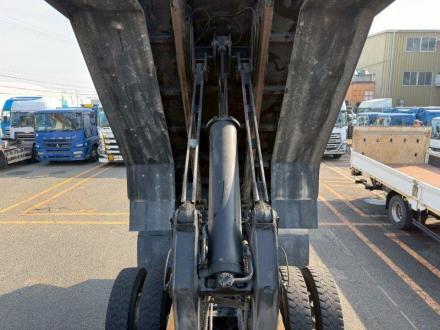 22t仕様　Ｌゲートダンプ